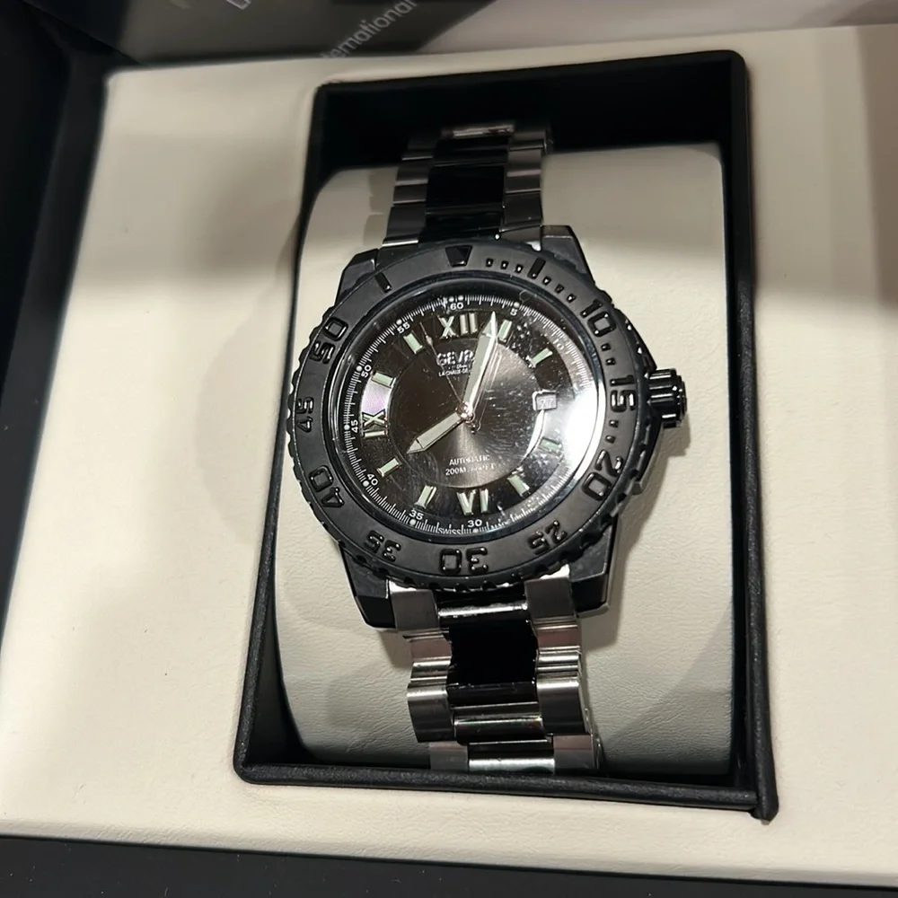 Gevril NWOT Seacloud Stainless Steel Bracelet Watc